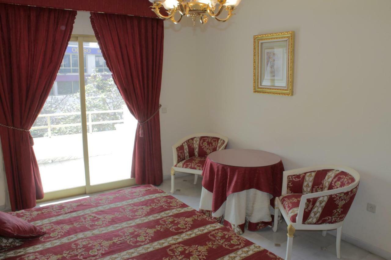 Apartamento Riyadh House Marbella Exterior foto
