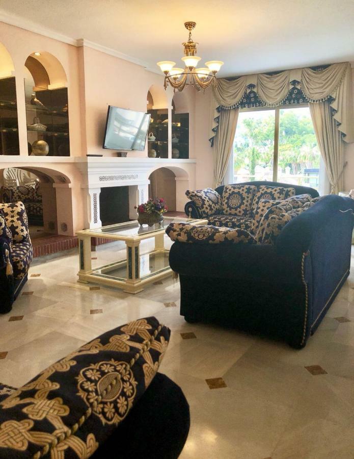 Apartamento Riyadh House Marbella Exterior foto