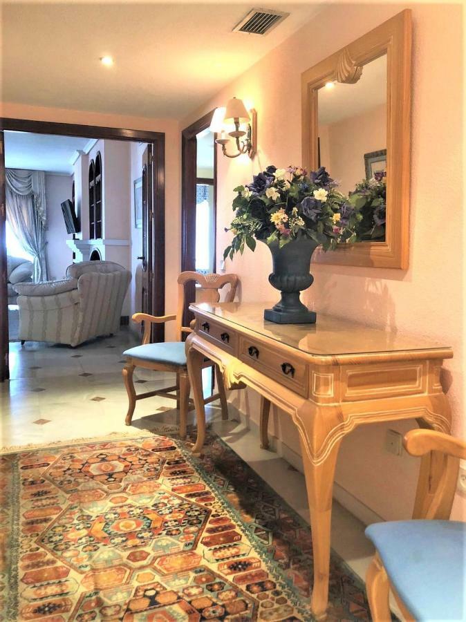 Apartamento Riyadh House Marbella Exterior foto